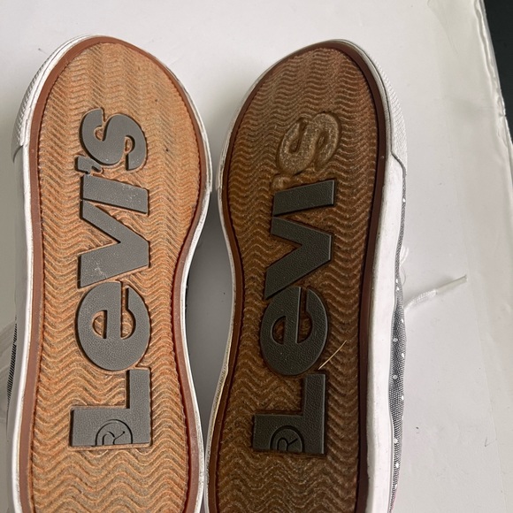 Levis Strauss Women’s Sneakers Sz 5 - Picture 3 of 3